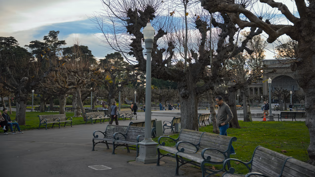 A photograph from San Francisco.