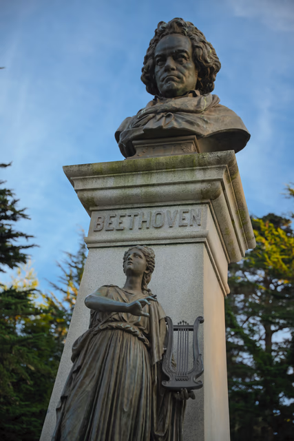 A photograph from San Francisco.